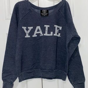 Yale crew neck sweater